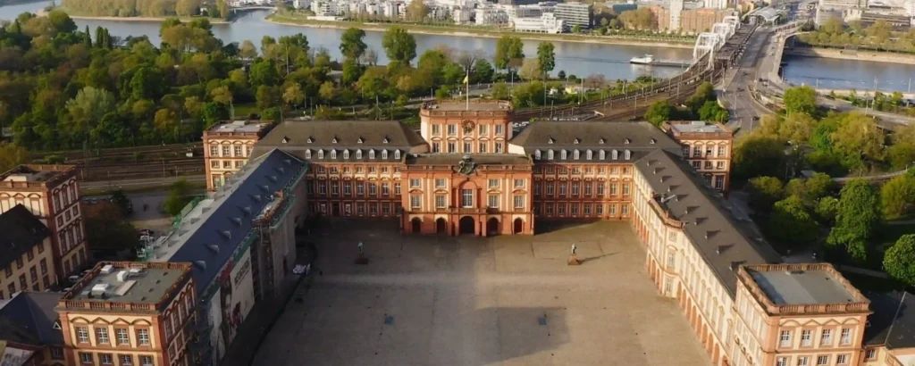 University of Mannheim – Business School